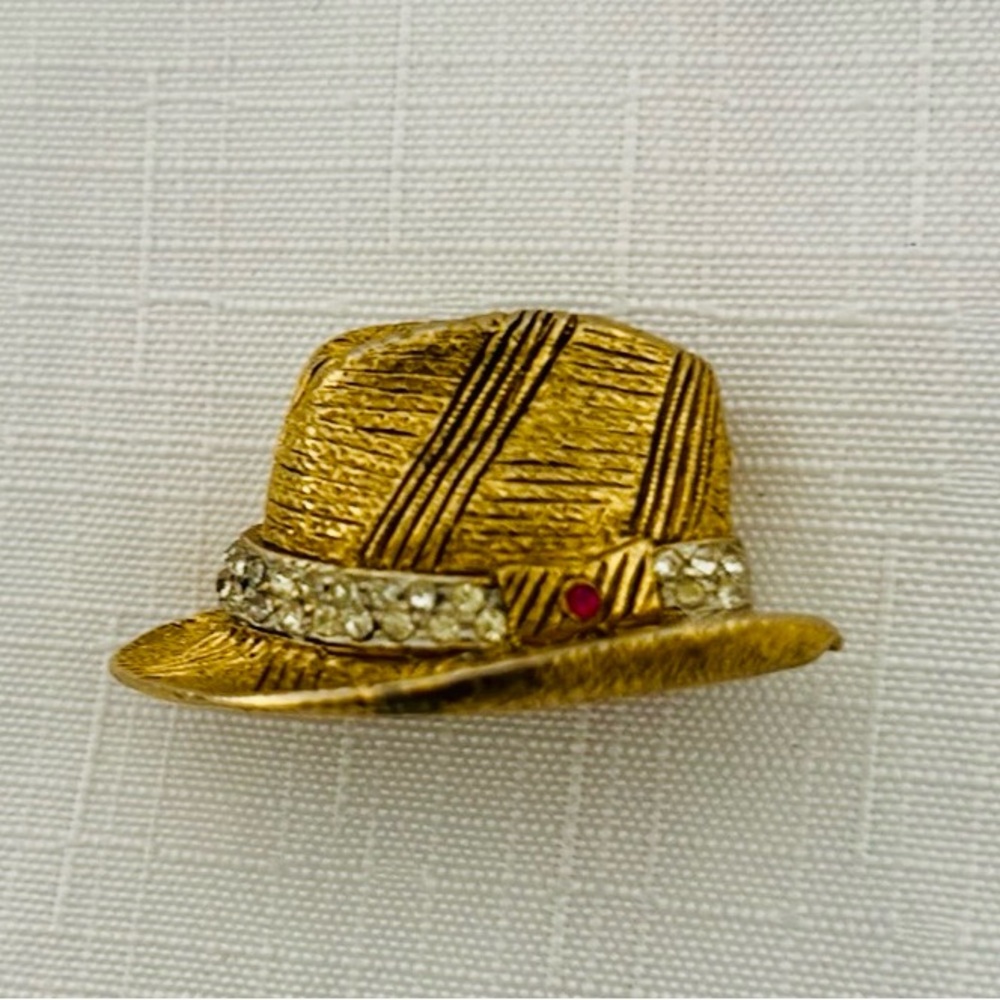 Vintage / 40โs~70โs / My Fair Lady Fedora Brooch - Picture 2 of 7
